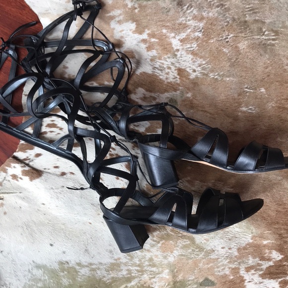 Authentic Stuart Weizmann Women Gladiator Sandals - Picture 4 of 5